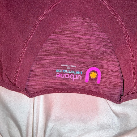 Women’s Scrubs - Picture 2 of 16